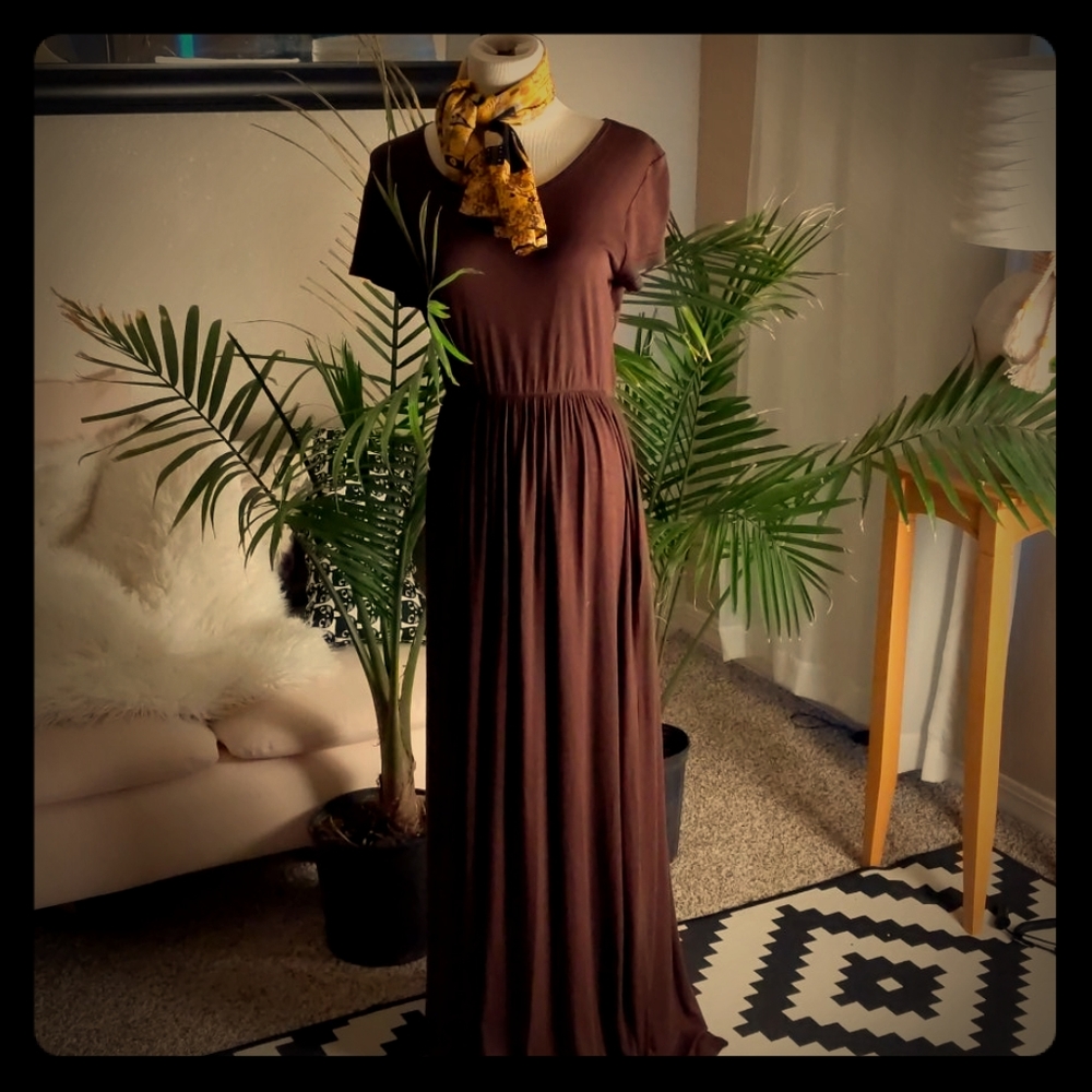 🥰 SALE! Brown Maxi Dress